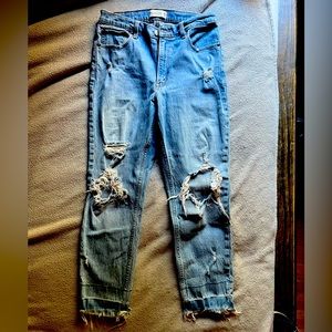 Abercrombie & Fitch high rise mom jeans